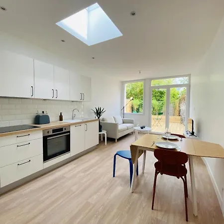 Casa Gardot أنجير